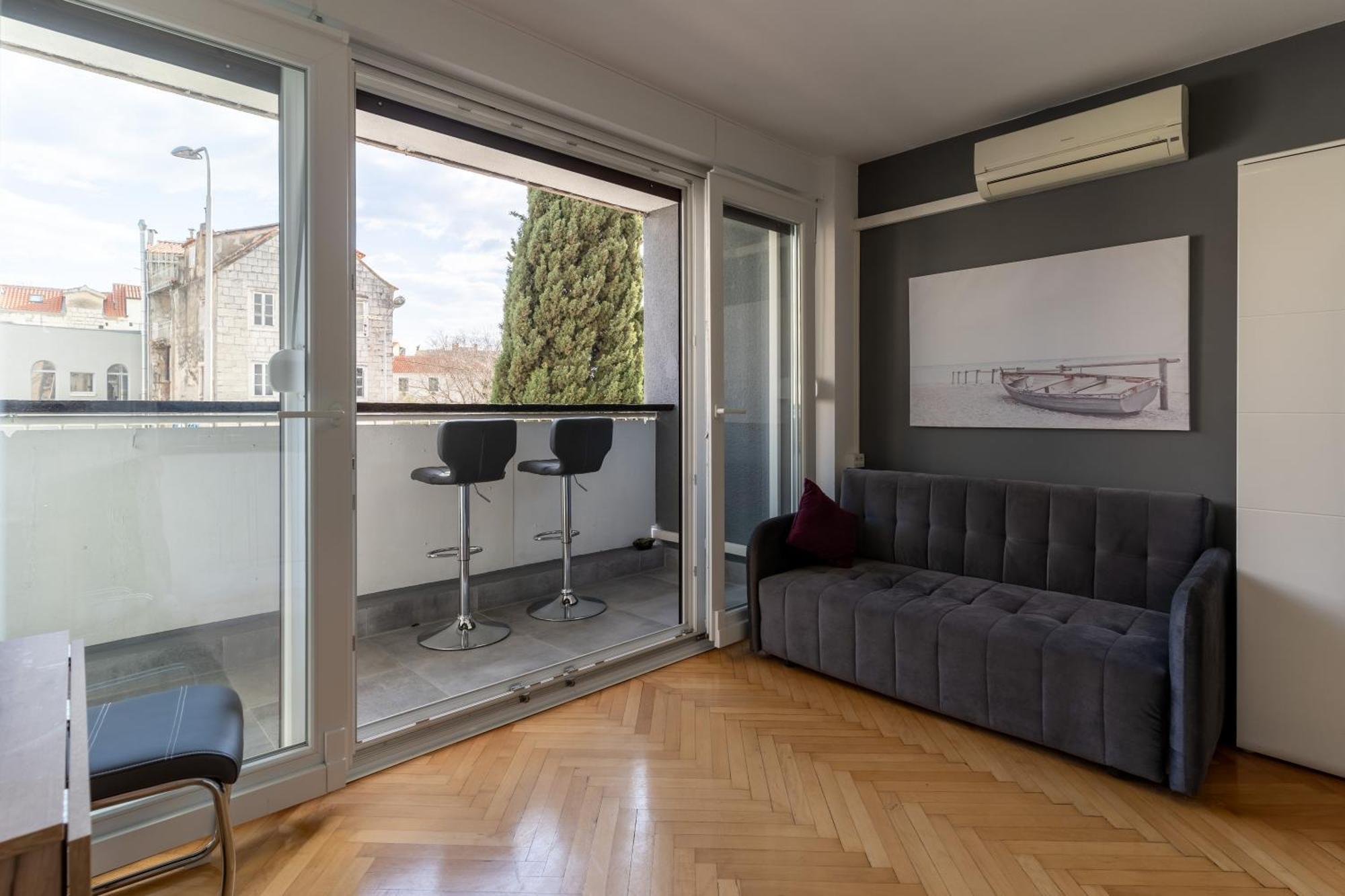 Royal Luxe Apartment Split Exterior photo